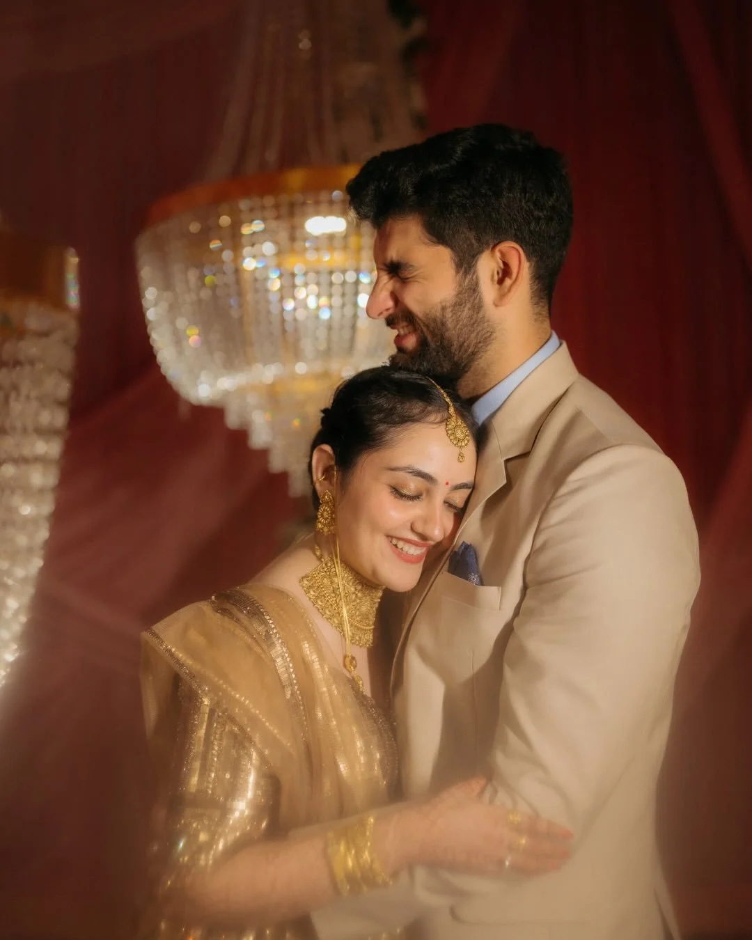 Abhit &amp; Vimarsha&rsquo;s reception was as much about a new beginning as it was about the love that shaped it &mdash;
a mother&rsquo;s quiet pride, a brother&rsquo;s familiar presence, and a family celebrating together, once again 🥹✨
⠀⠀⠀⠀⠀⠀⠀⠀⠀
On