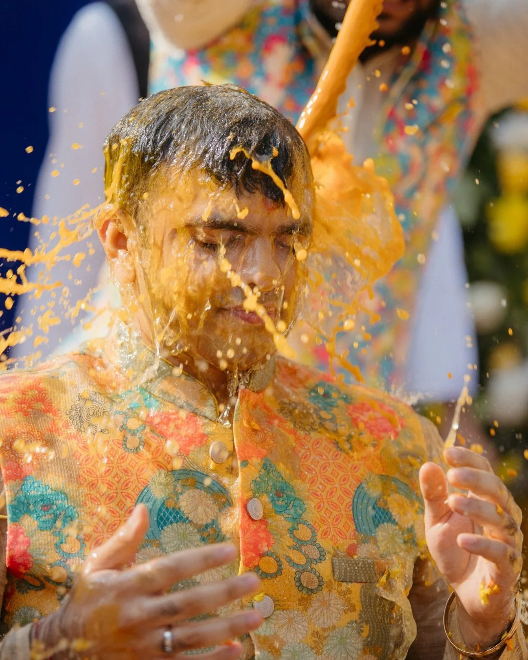 Somebody said &ldquo;apply haldi&rdquo;&hellip; nobody said how much 😆 
Purav&rsquo;s Haldi scenes at Marriott Katra 😉
⠀⠀⠀⠀⠀⠀⠀⠀⠀
⠀⠀⠀⠀⠀⠀⠀⠀⠀
Event Planned by: @gulbahar_by_j  @mahie_jain 
Decor: @hashtaggoals_events 
Venue: @katramarriottresortandspa