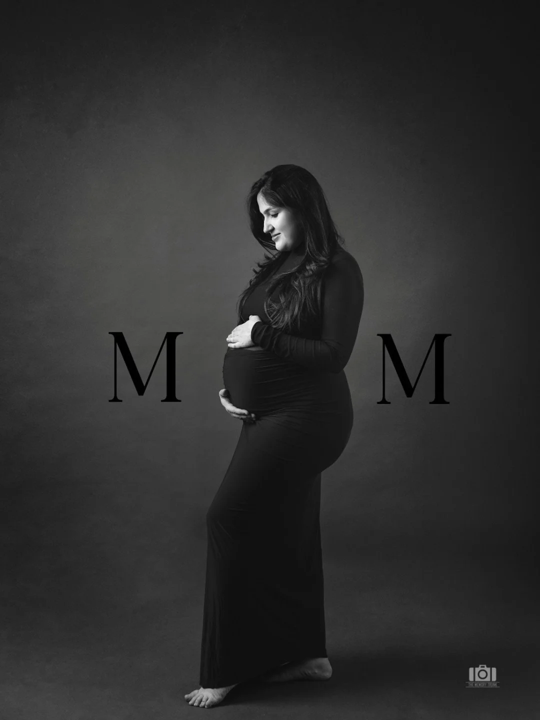 Isha wore motherhood with effortless grace. 
Strong, radiant and glowing with confidence ✨

What an honour it was to capture this beautiful chapter for this lovely family &hearts;️
Congratulations guys @piyushsaraf7 &amp; @ishasunil90 
.
.
.
#Materni