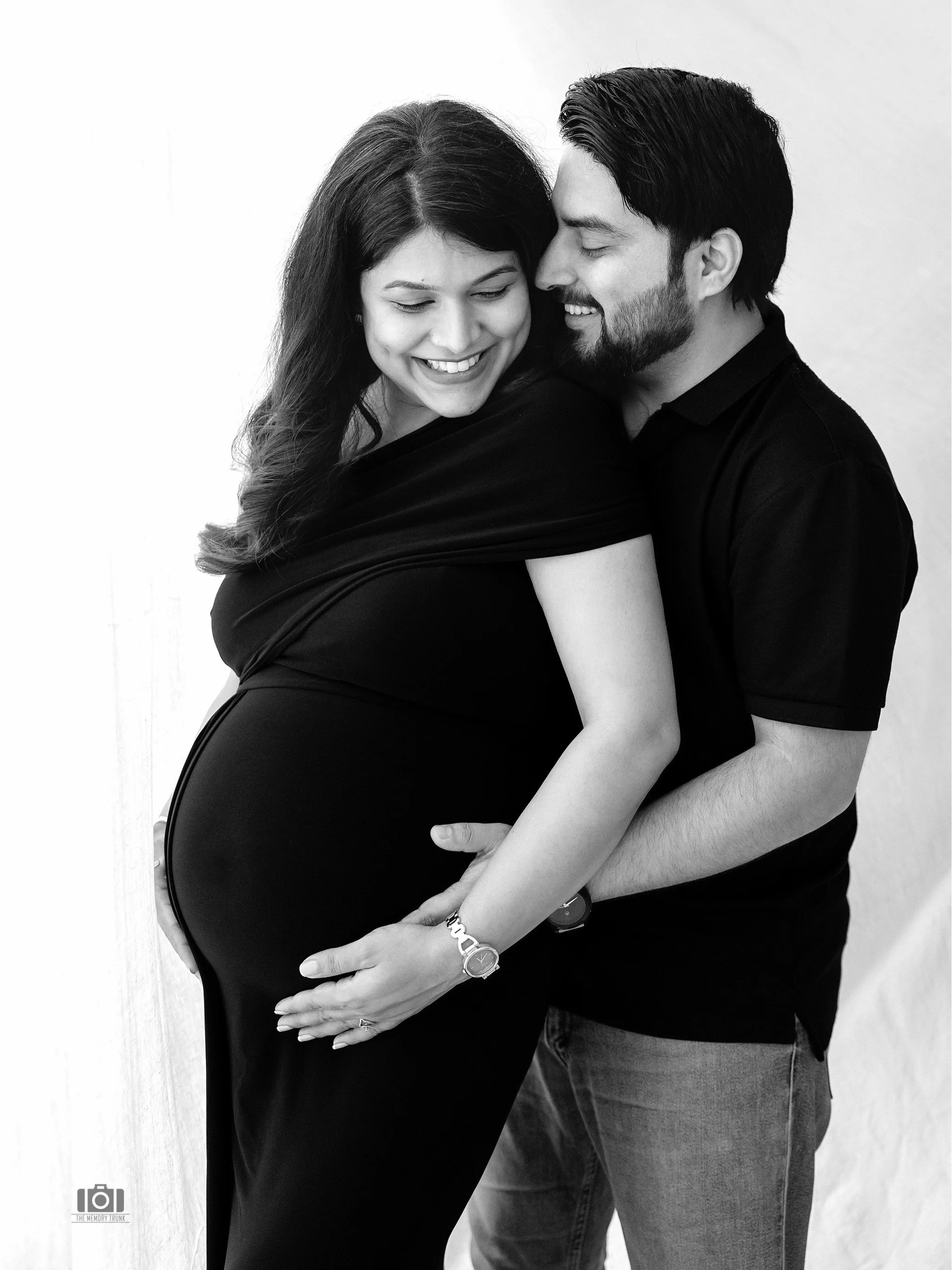 These two made the whole session feel wonderfully easy &mdash; warm, unhurried, and completely themselves🤍

#MaternityPhotoshoot #MaternityPhotography #MaternityPhotographer #JammuPhotographer #TheMemoryTrunk 

[Maternity photography in Jammu, Mater