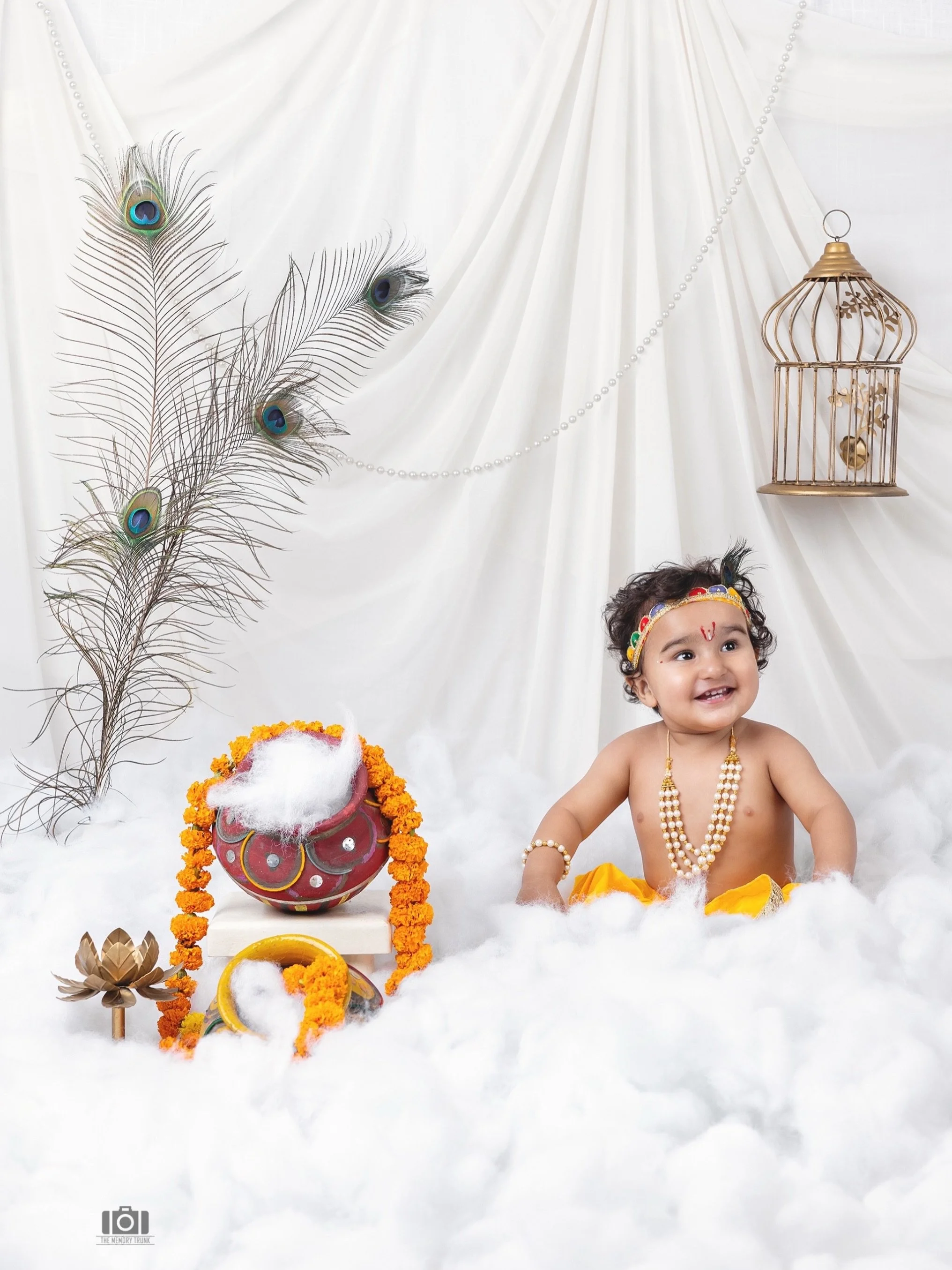 Little Jahaan, with his curious eyes, happy smiles and a little bit of Krishna mischief. 💛🦚
Such a joy photographing this little one! 🫶🏼

#BabyPhotography #KidsPhotography #BabyPhotographerJammu 
#Janamashtami #TheMemoryTrunk 

[baby photography 