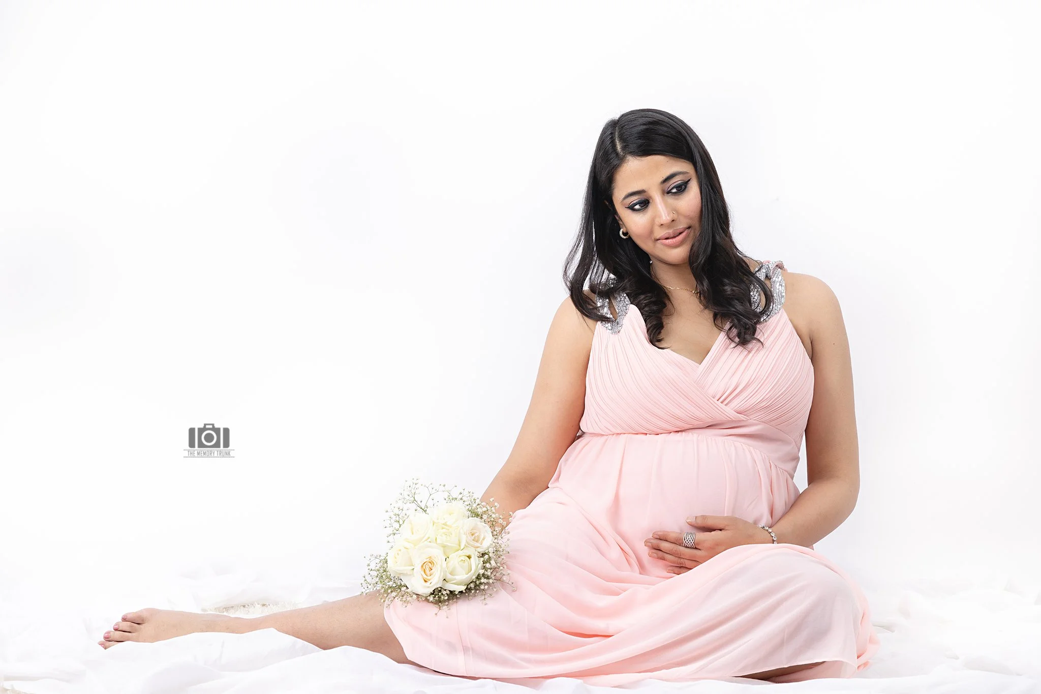 20230318_Dr. Nitika's Maternity session_074.jpg