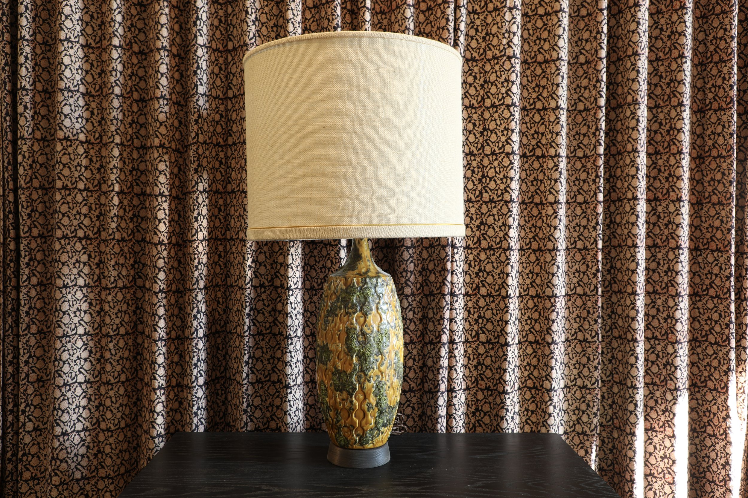 lamp, burlap lamp, colorful lamp, vintage lamp, desk lamp, reading light, lighting, library, study, desk, living room, bedroom, interior, interior design, design, home decor