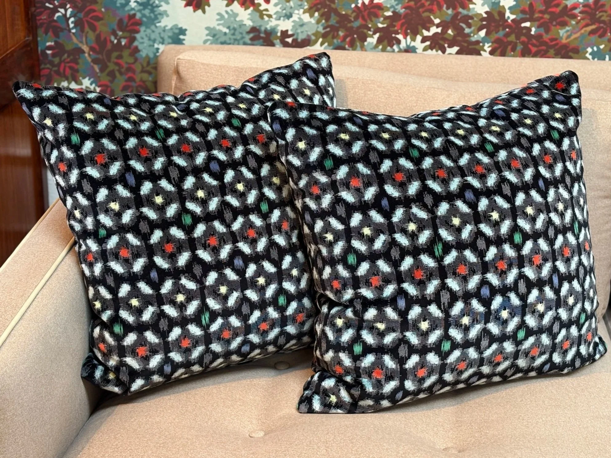 KASURI VELVET Pillow