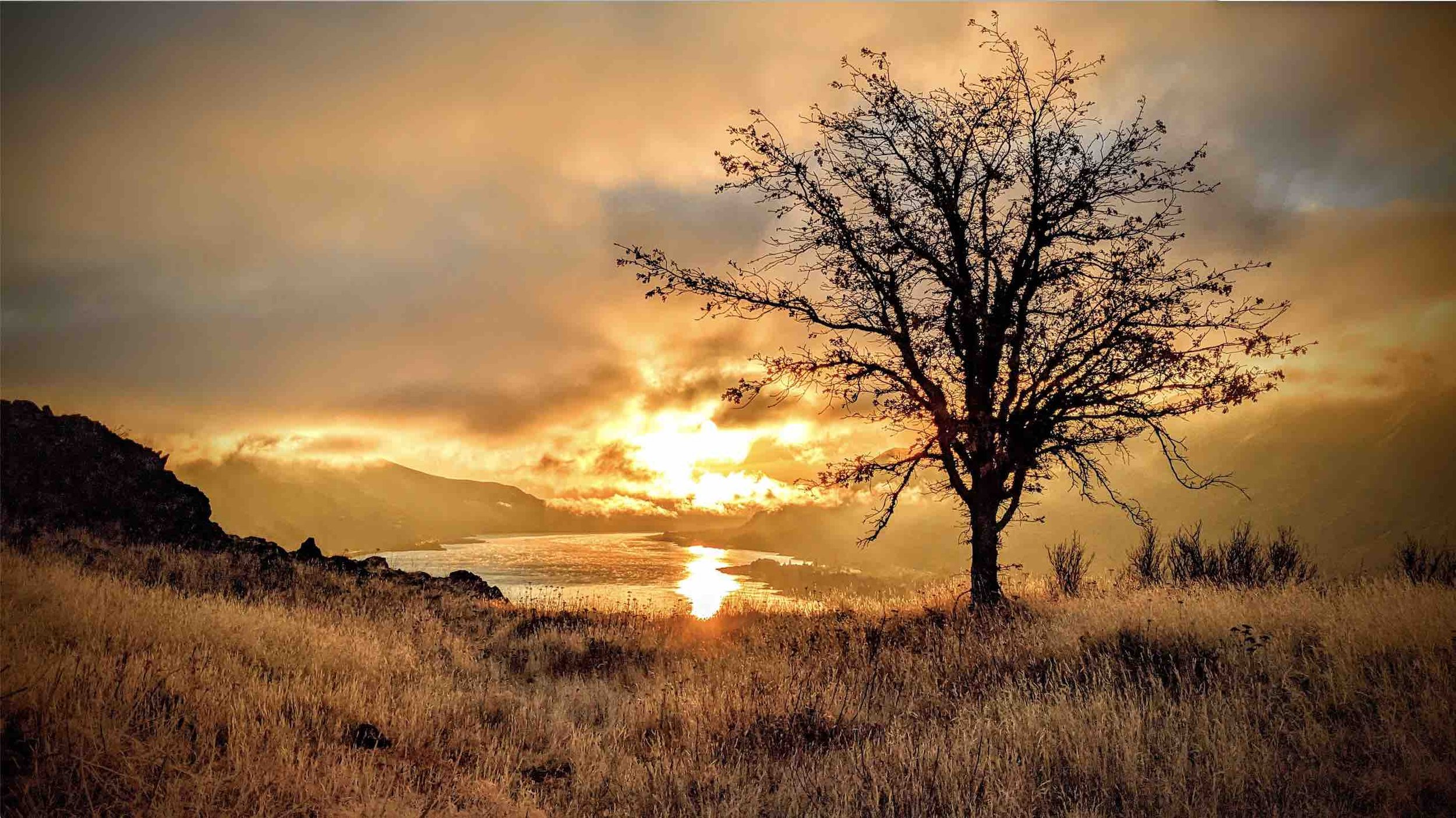 Rare solar halo seen in the skies above the Columbia River Gorge today —  Columbia Community Connection News Mid-Columbia Region