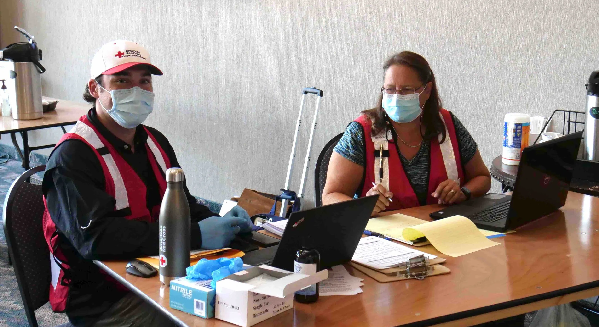 Red Cross Volunteers Report 31 Evacuees Sheltering at Shilo Inn in The Dalles