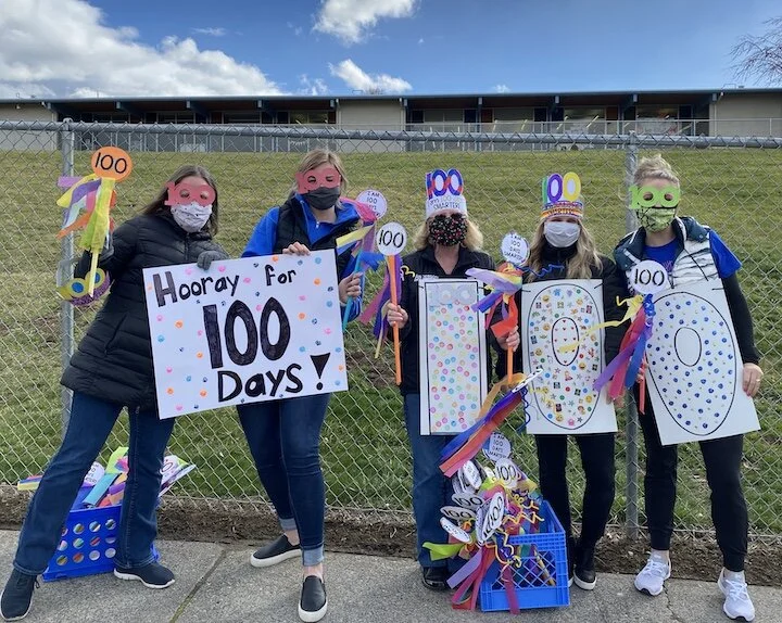 Dry Hollow Elementary's  100th day turns Car Parade