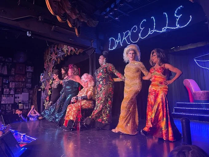 Drag shows, Bands, Author Talks, Comedians just a piece of this week's entertainment pie in the Gorge