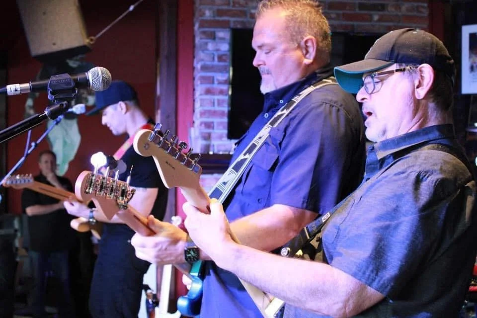 Gorge Entertainment Guide: Mark Calendar for United Way Concert & Auction at Bargeway