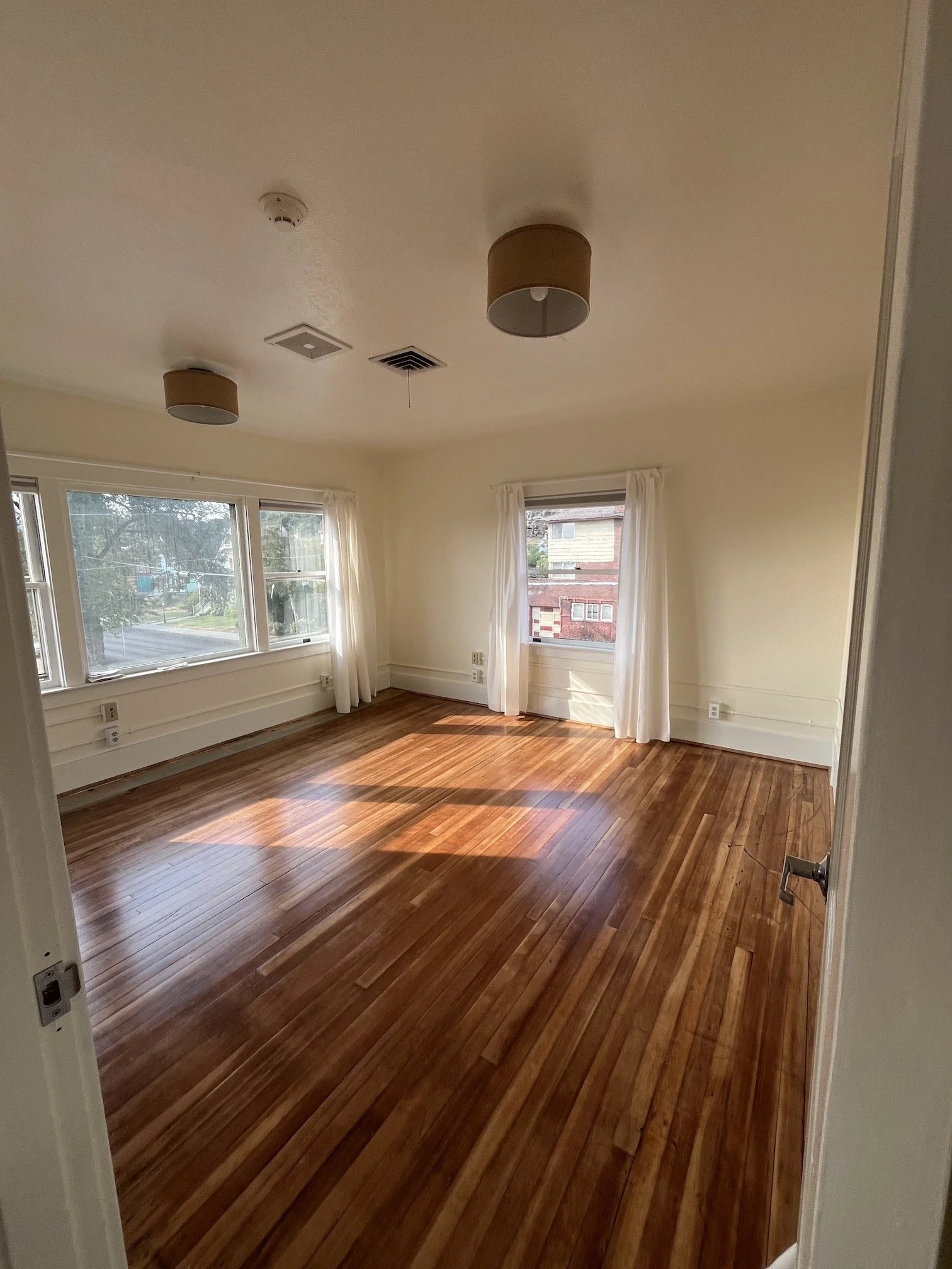 Two-room office space, $550 per month AVAILABLE September 1!
