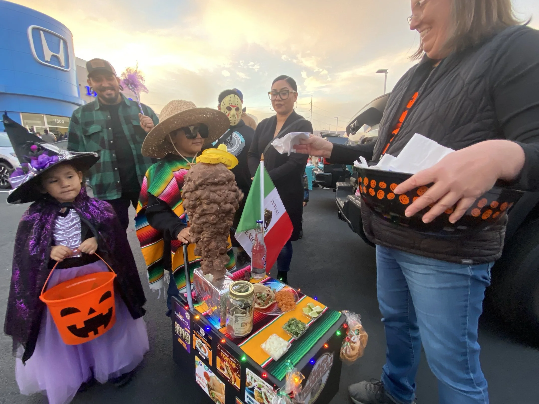 Mass of monsters turn out for Columbia Gorge Toyota &amp; Honda Trunk or Treat; photo gallery