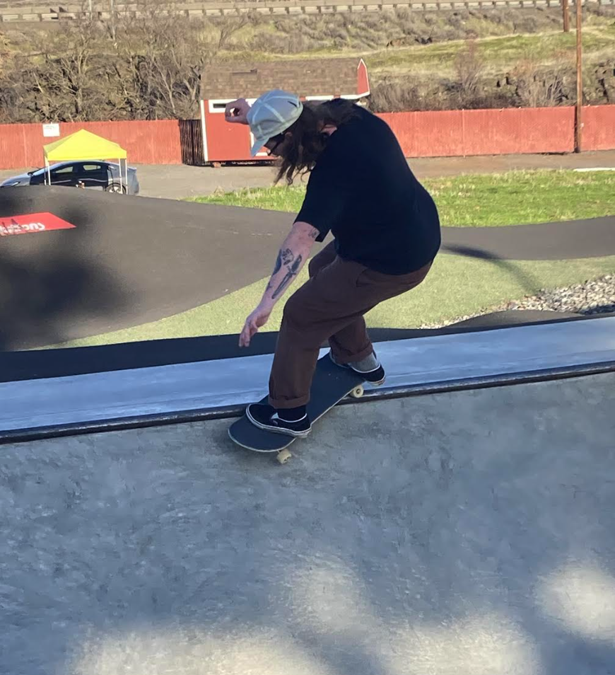 Cruising the Gorge in bodacious weather; more to come