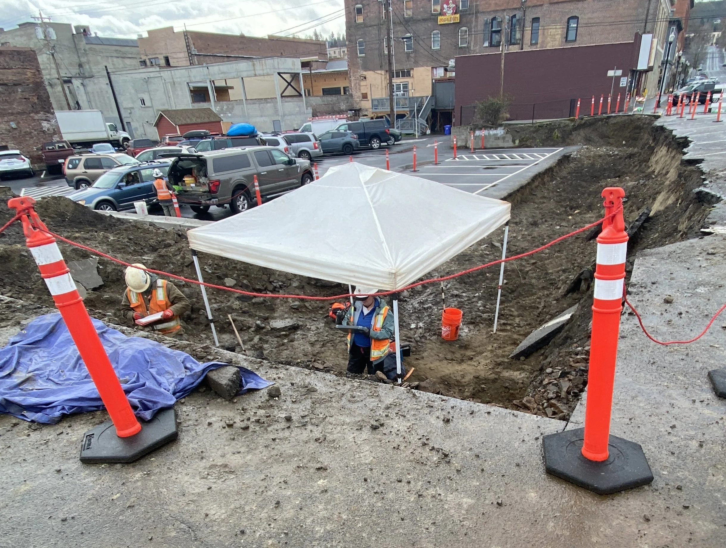 Shell find stops First Street excavation in The Dalles; significance being determined