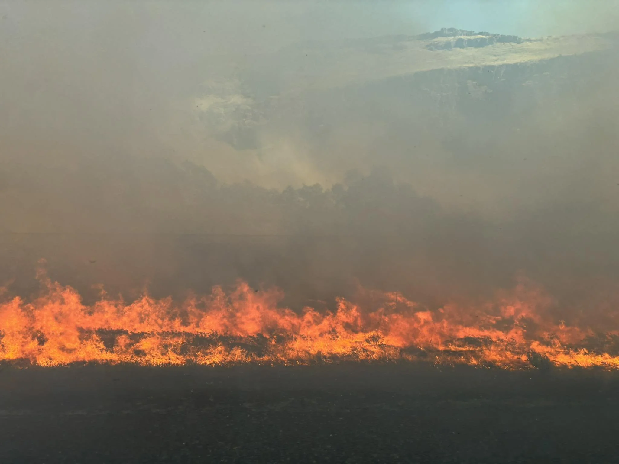 Two brush fires spark emergency responses on both sides of Columbia River today, May 23