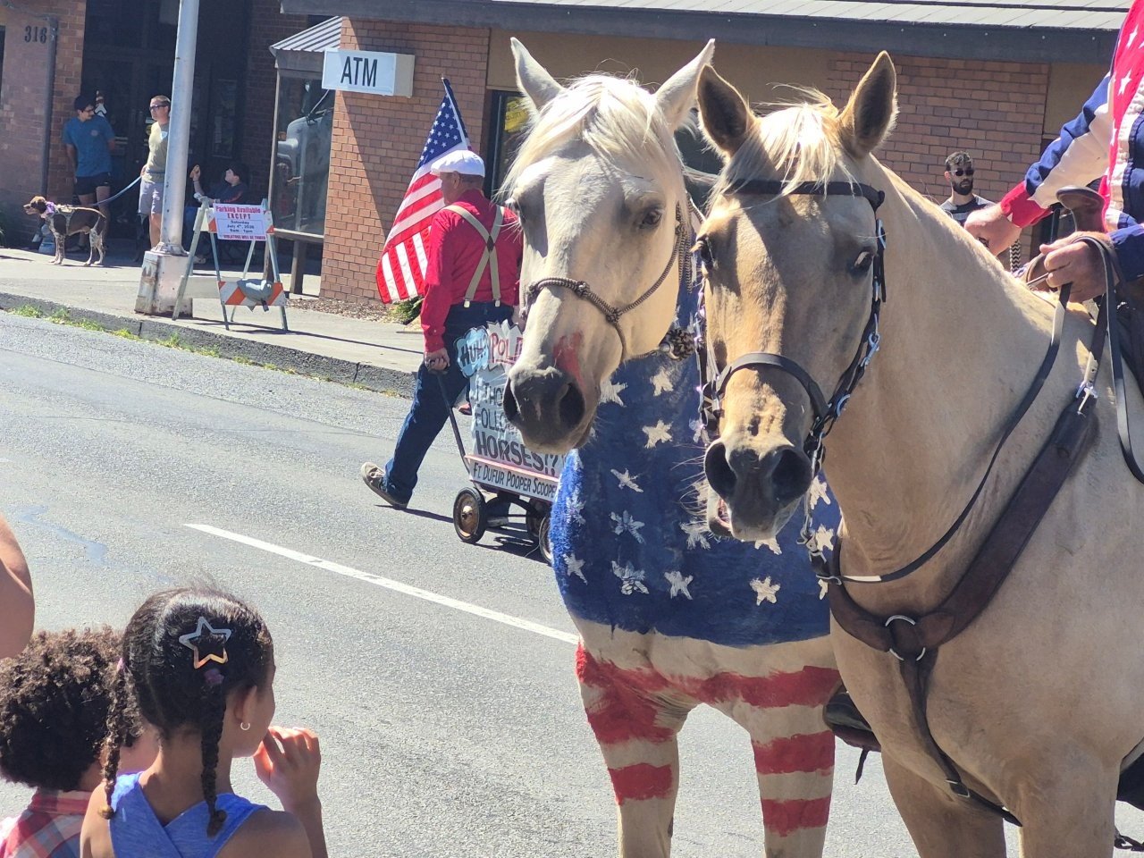 Rocket Run, Parade Kick Off Independence Day Celebration in The Dalles