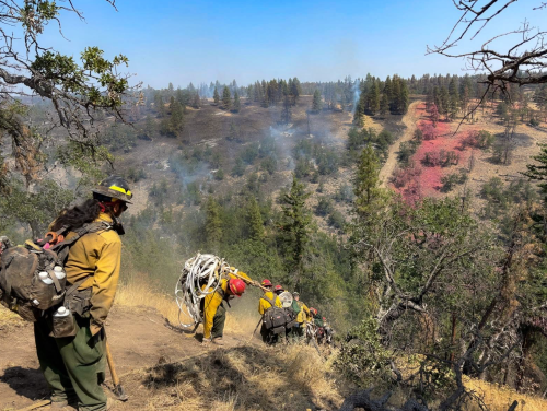 Grasshopper Fire reaches 49% containment as crews brace for Red Flag winds