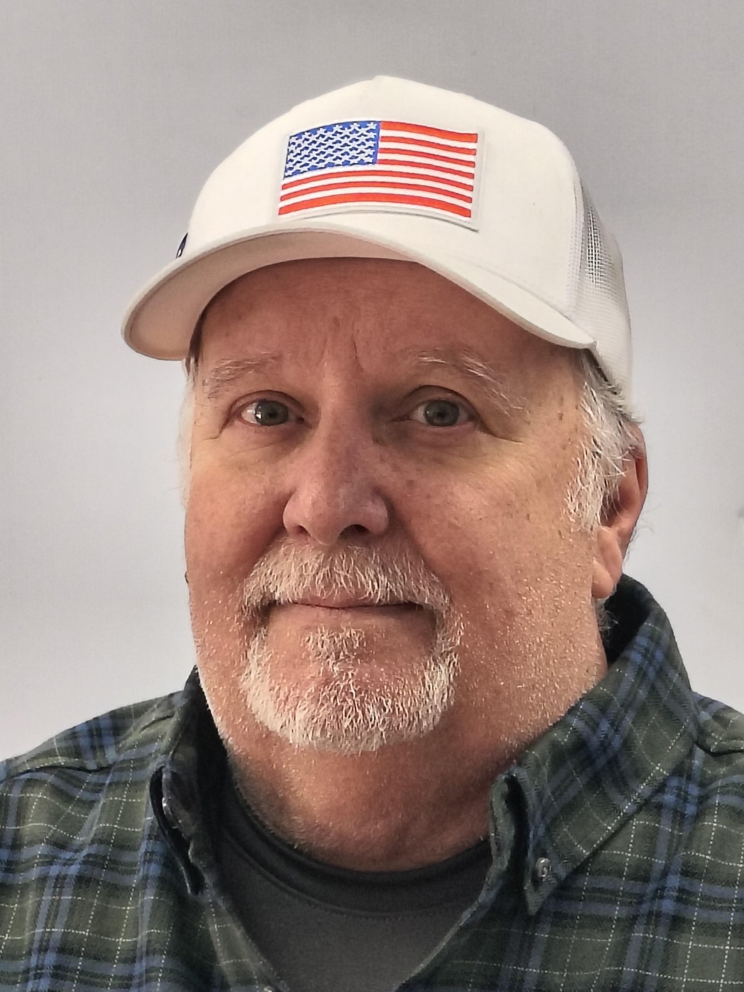 Mayoral Candidate Joe Slusher rates The Dalles economy ‘4 or 5’ out of 10, calls for stronger business support