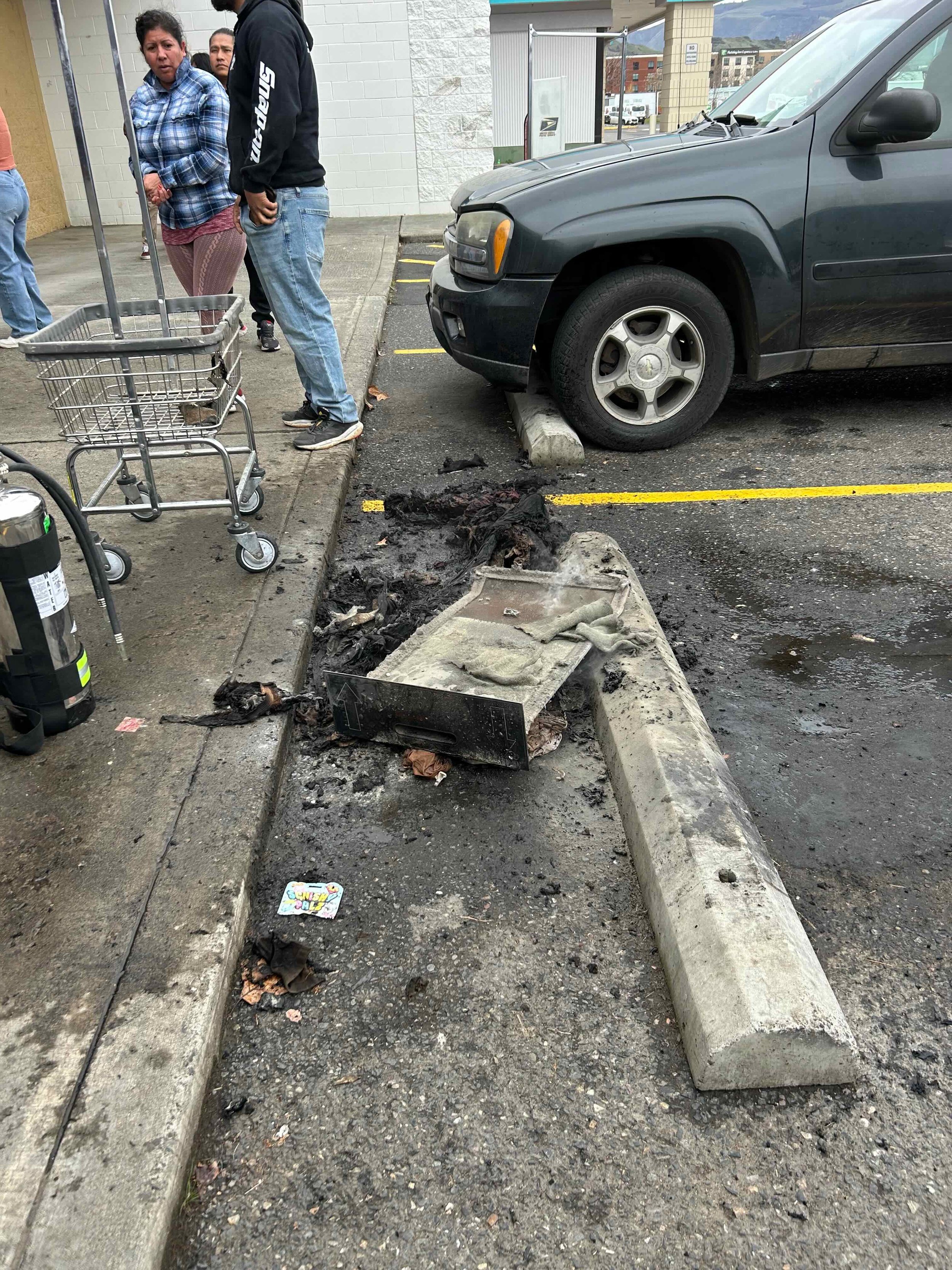 Heroic Customer Stops Dryer Fire, Saves Local Businesses