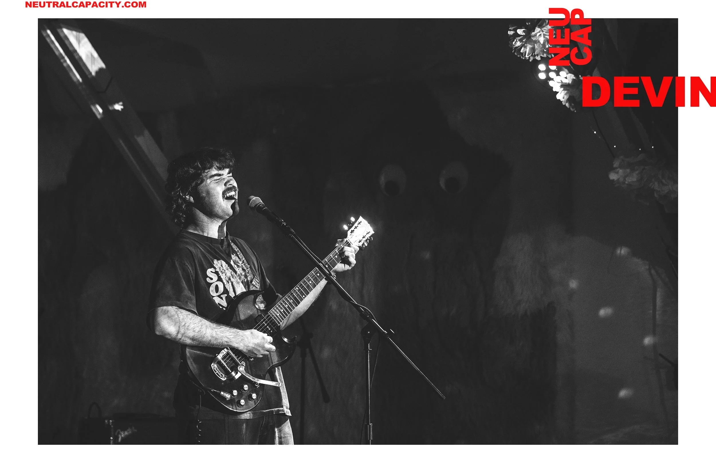 DEVIN_ZINE_COVER_WEB.jpg