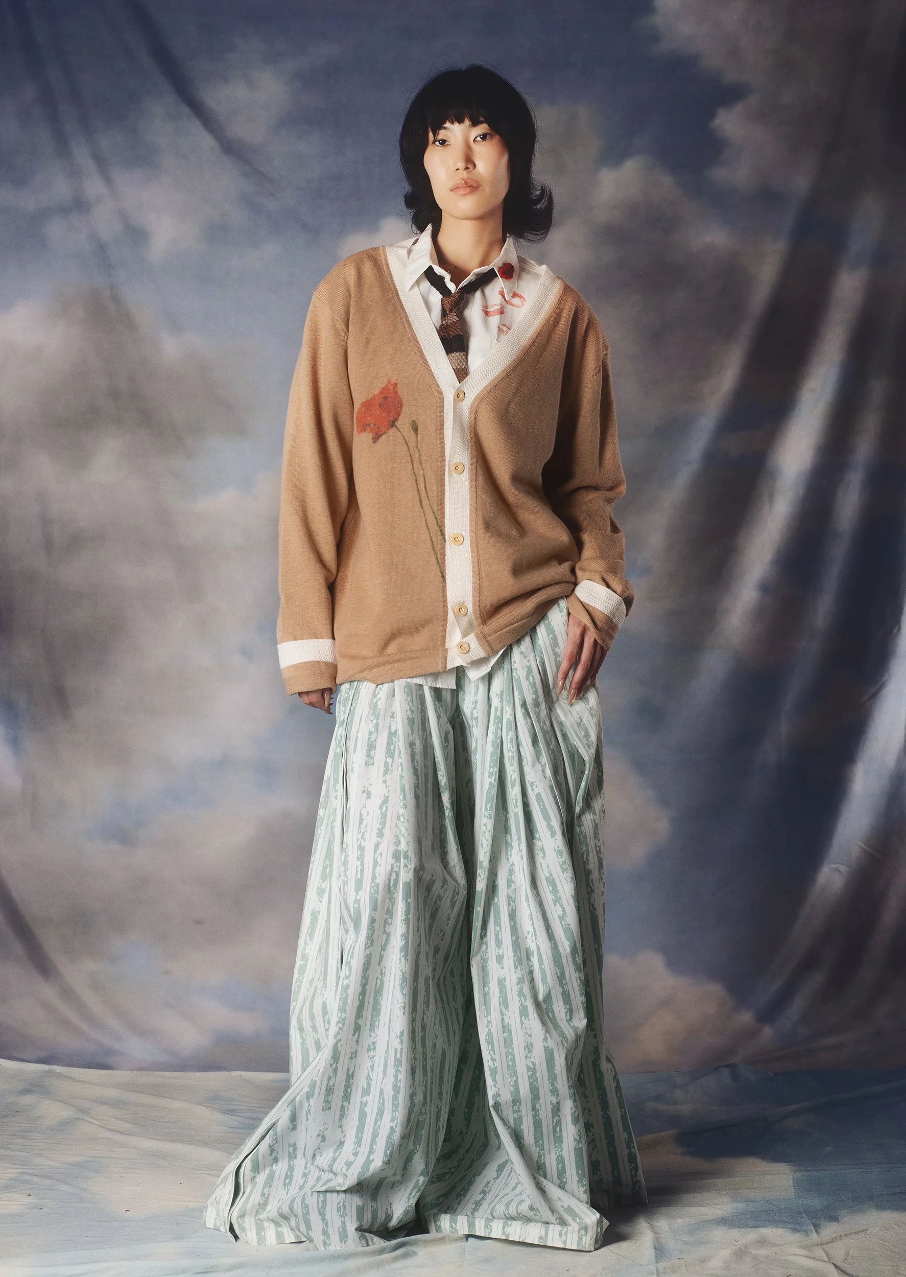 L25_WOM_9120 copy.jpeg