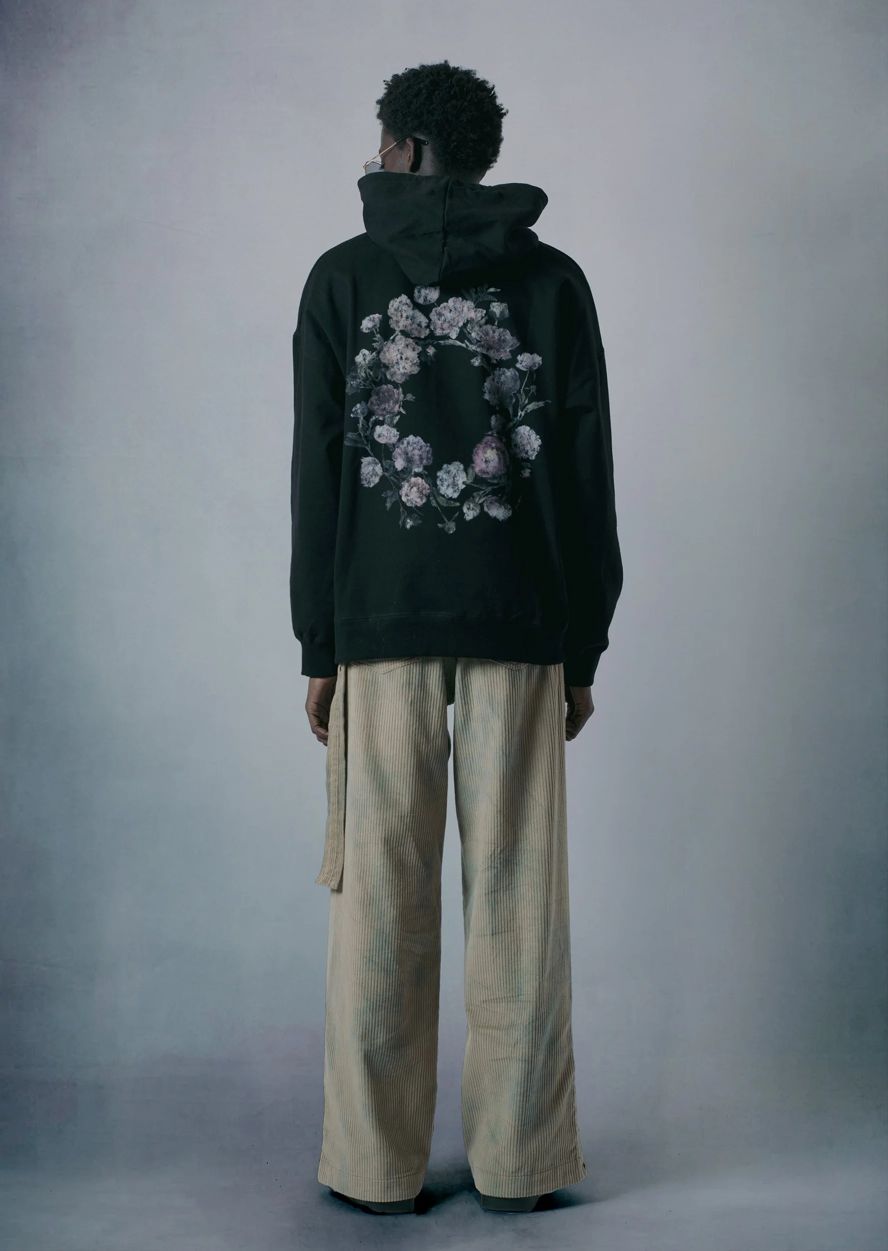 P2 look1.jpg