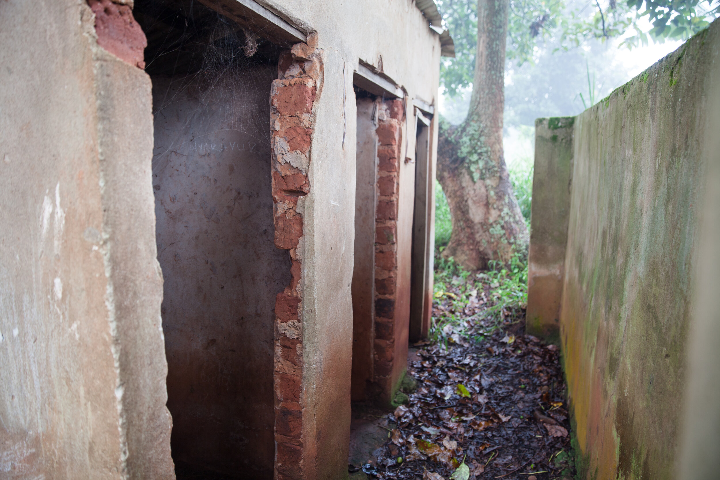 latrines-9.jpg