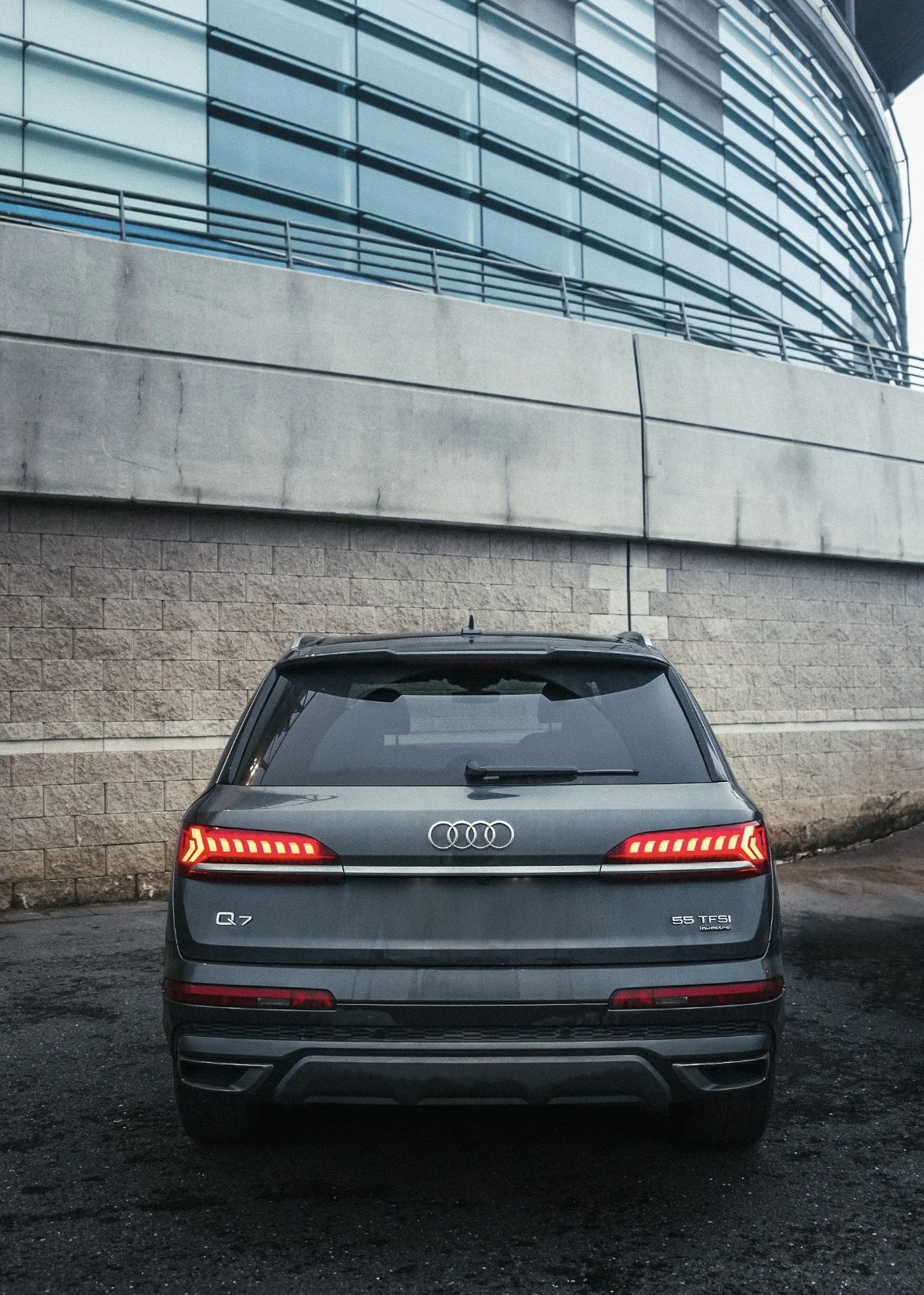 Audi Q7 Edit M23AHF