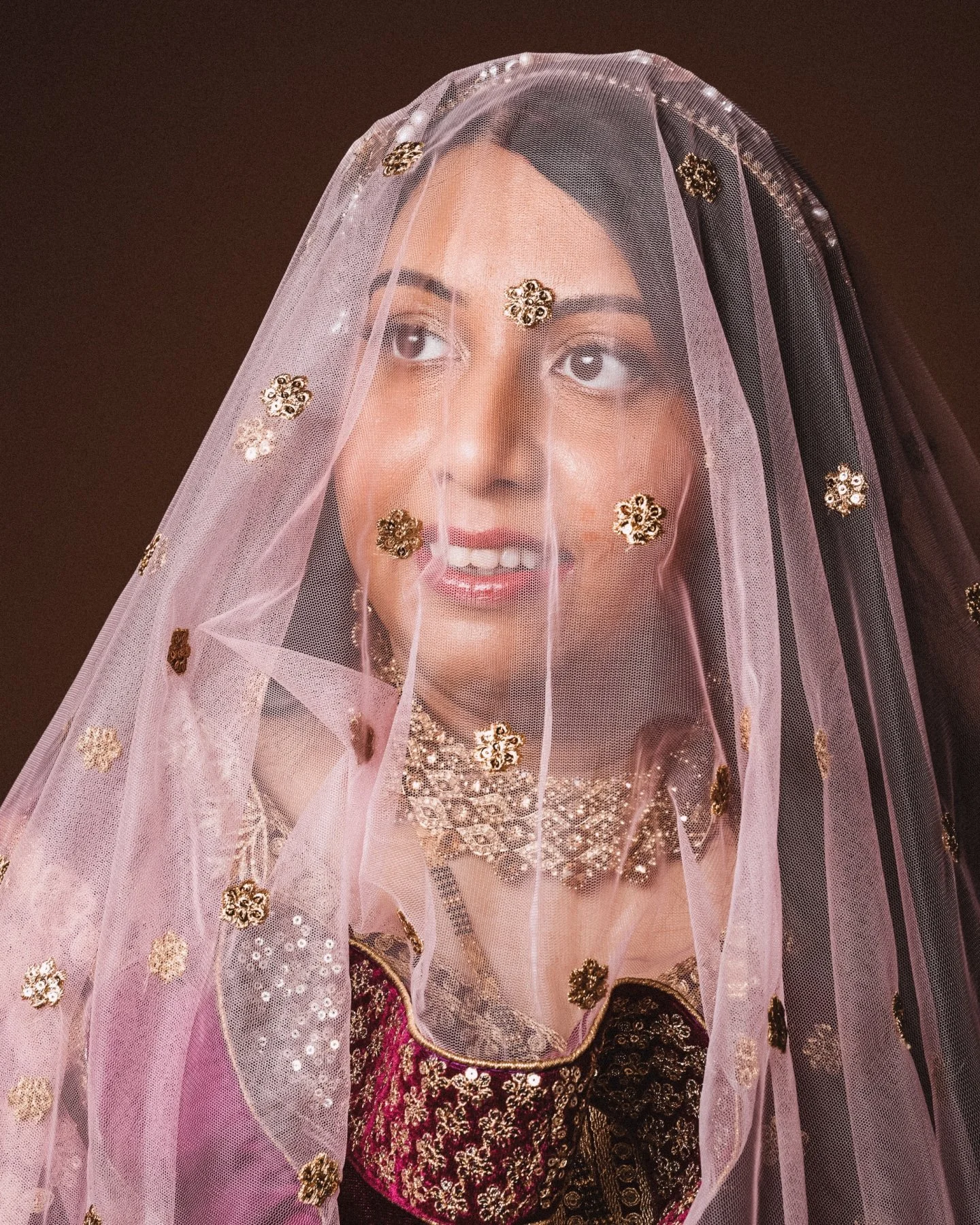 Don't wait to feel worthy. You already are! 📸

💖It's your time to shine, don't hold yourself back any longer, book in a photoshoot today! 

#Studio1000 #PhotographyStudioPenrith