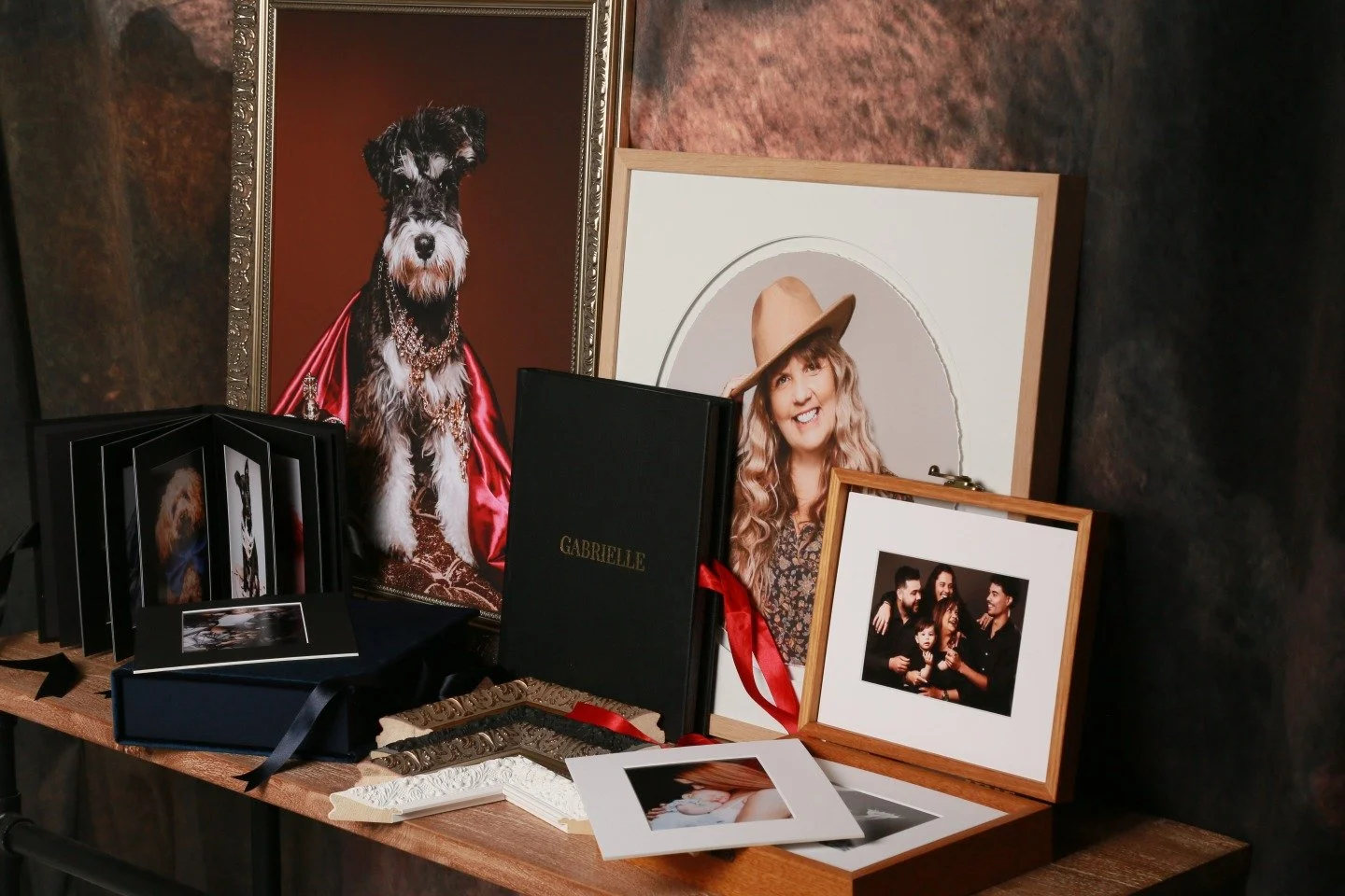 ✨ Turning moments into memories you can hold.
From fine-art prints to handcrafted albums and stunning canvas pieces, your story deserves to be displayed beautifully. 💛
Which keepsake is your favourite?