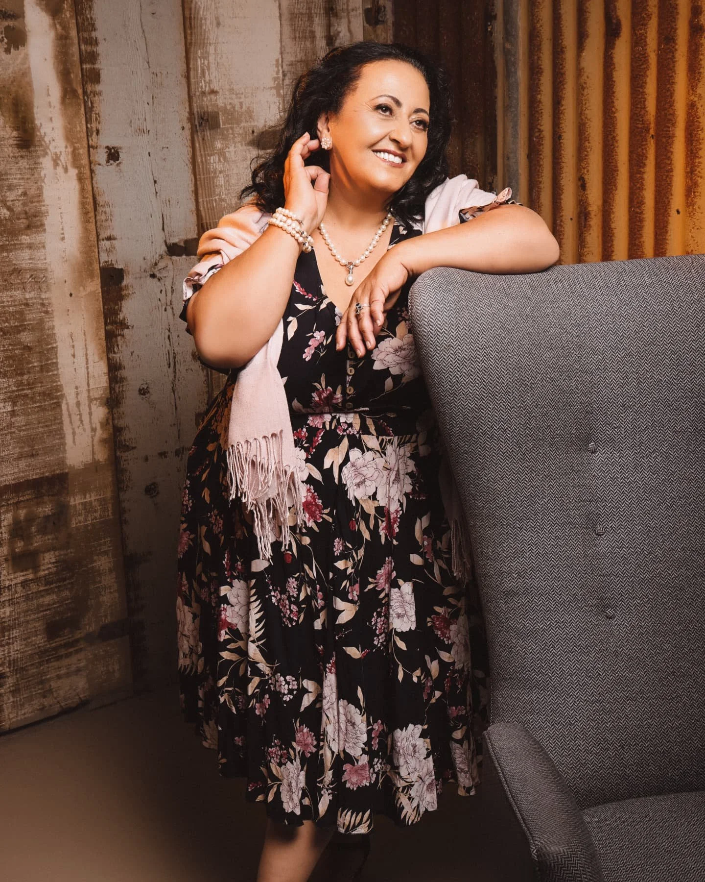 Every woman deserves to feel this confident!
Every click is a celebration of your unique story. 📸✨