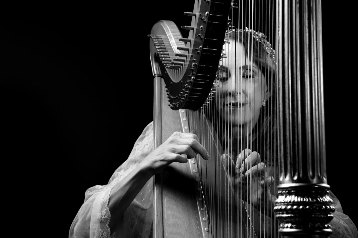 Your hidden talent deserves the spotlight. 🎭🎶🎨

Tell us what yours is and let Studio1000 turn it into a powerful photograph!

#PortraitPhotography #CreativePortraits #ConceptPhotography #ArtThroughTheLens #Photographed