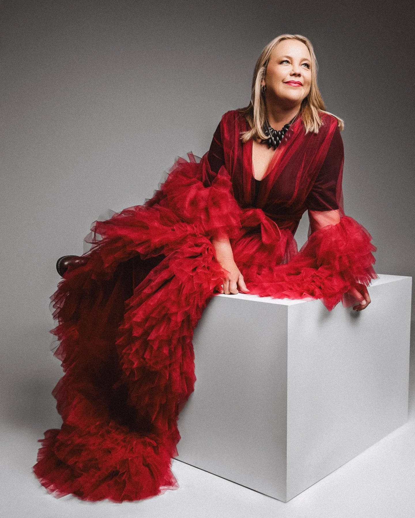 Embrace the elegance: This red robe is more than just fabric, it's a statement of confidence &amp; grace. 📸❤️

#RedRobeRadiance #EmpowermentThroughPhotos #EleganceCaptured #YourStoryInFocus #CelebrateYourEssence #AuthenticBeautyCaptured