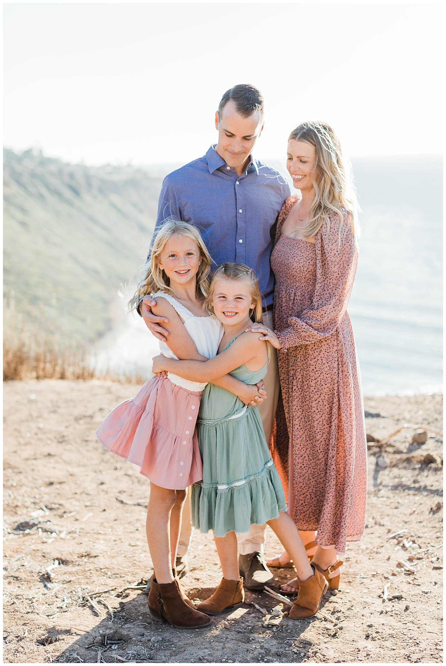 Hermosa Beach Family photographer. Family photos in Palos Verdes.
