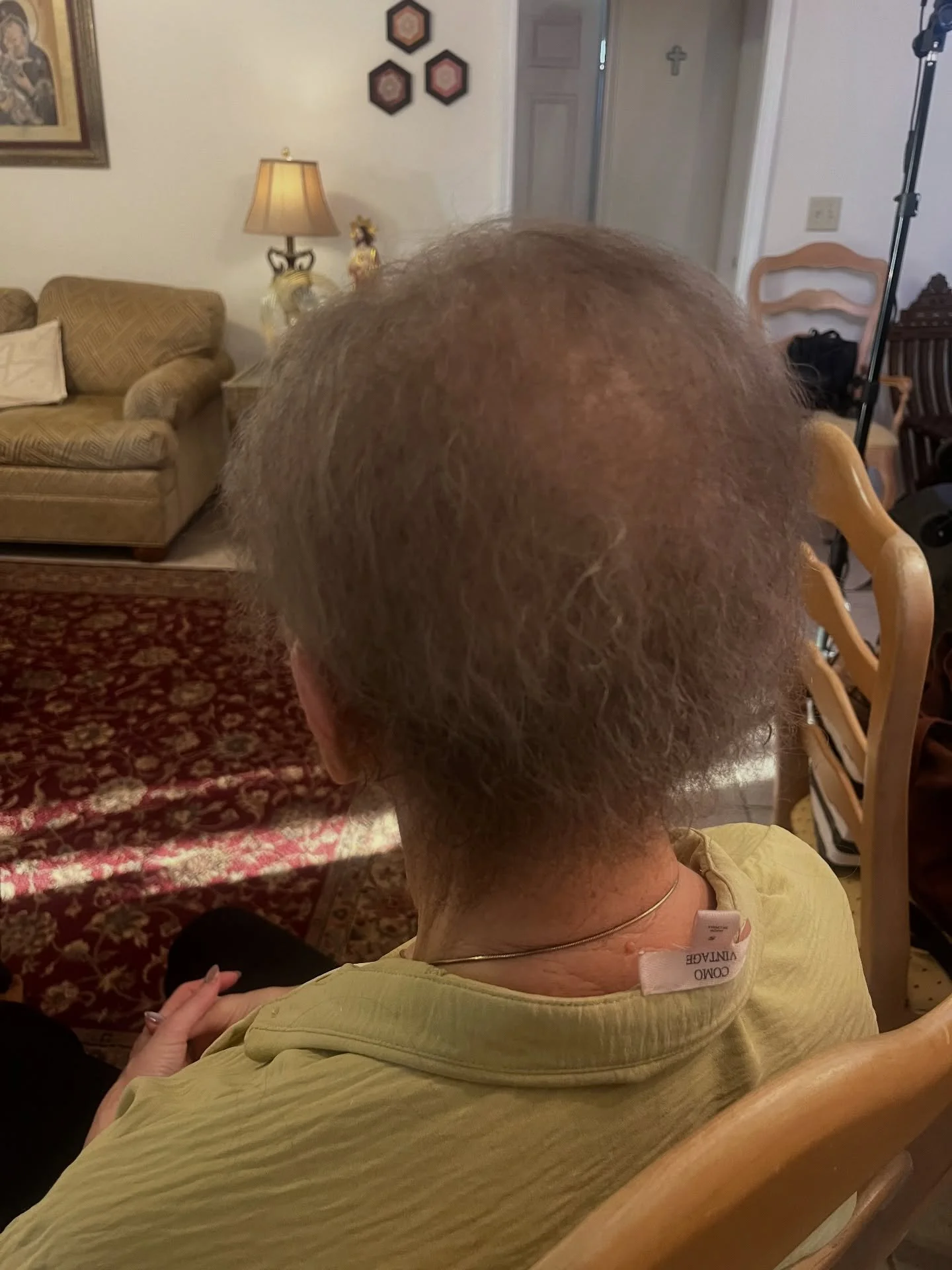 Swipe for a before and after with just clip in extensions &hearts;️ @beautifiedbybex x @makeupbypaulinaperez