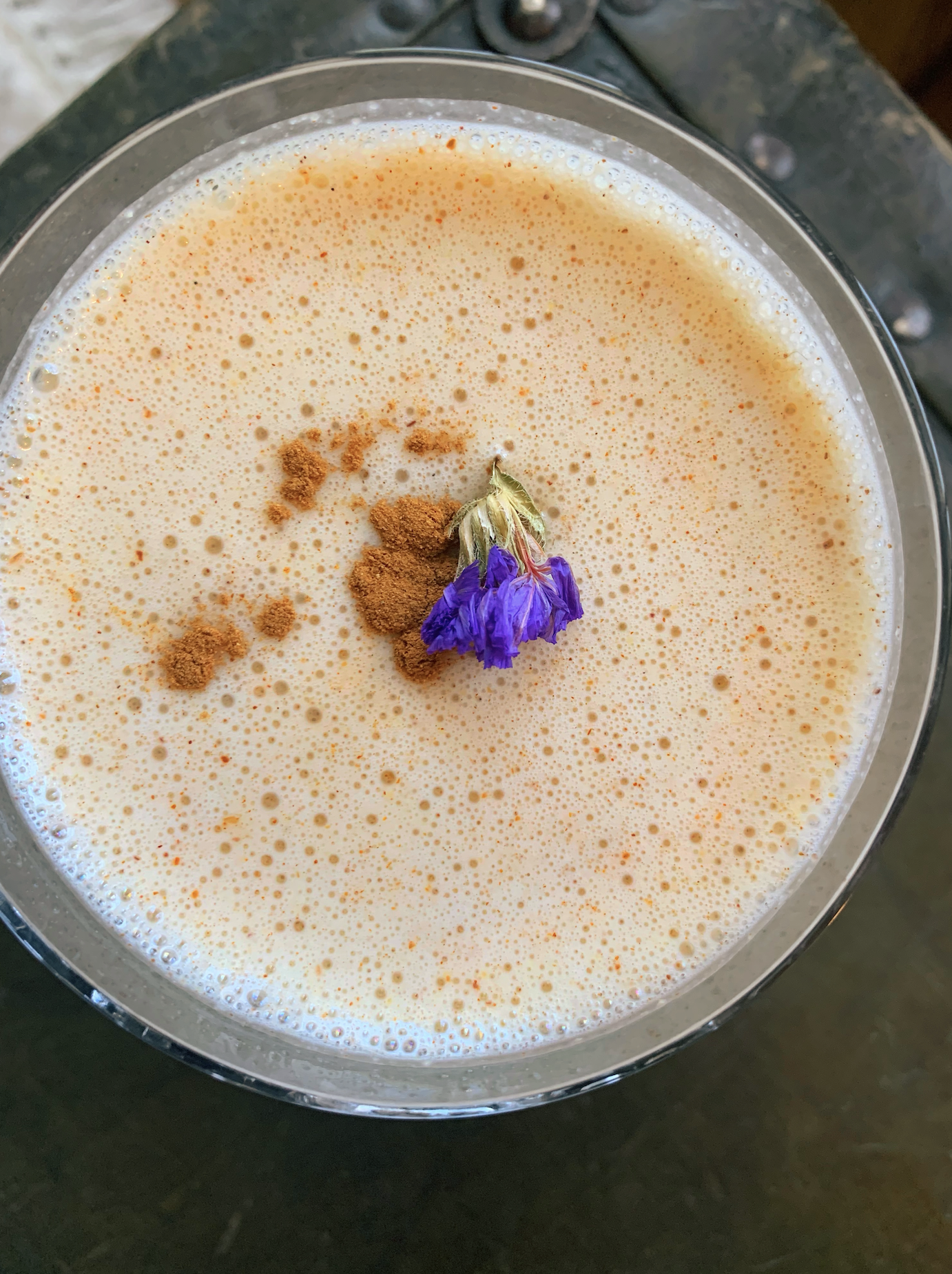 Banana almond butter smoothie (vegan, gluten-free)