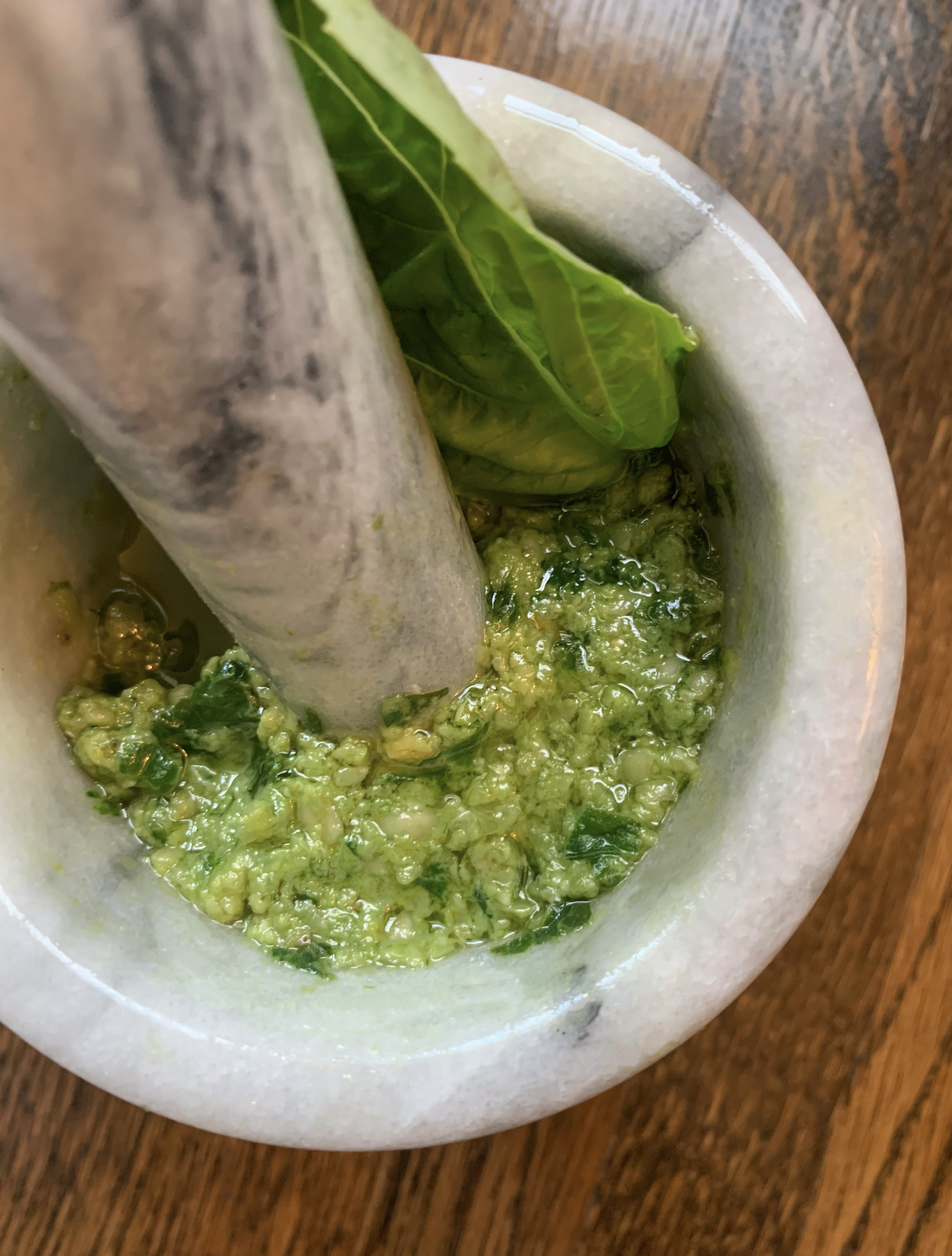 Fresh basil pesto (vegan, gluten-free)