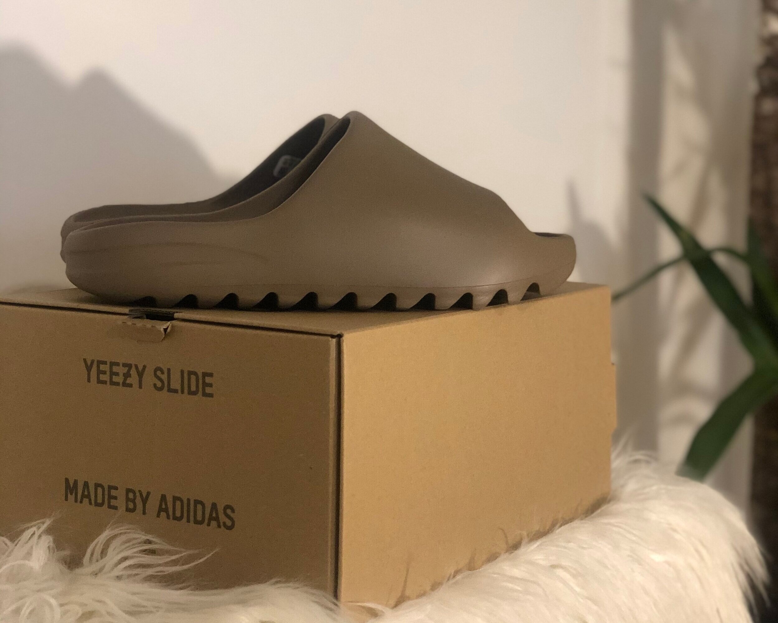 yeezy slide fit review
