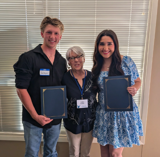 Gillespie County Democratic Party Essay Contest Winners!

Jackson Johnson (Fredericksburg ISD) and Gracie Holmes (Harper IDS) each received a $1,000.00 scholarship for their entries in the Gillespie County  Democratic Party Profiles in Courage Essay 