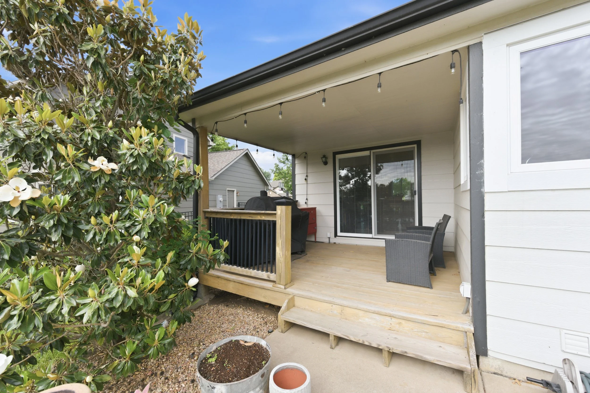 39-626 N Bay Country St-39.jpg