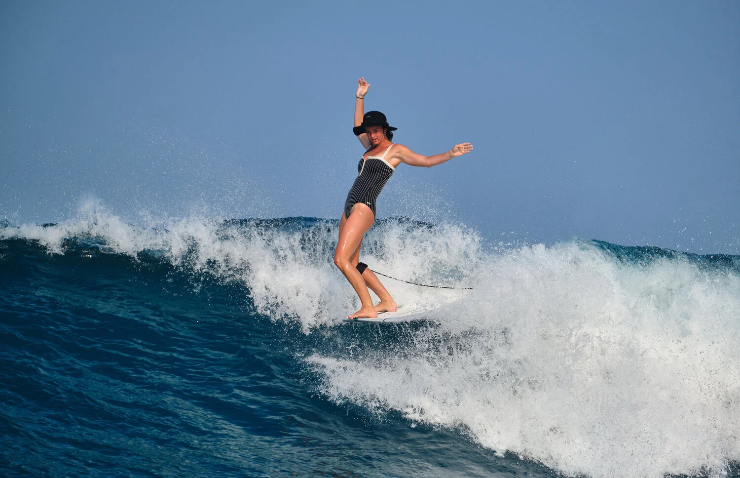 World longboard champ Rachael Tilley surfs into 2021 with her trademark style and optimism