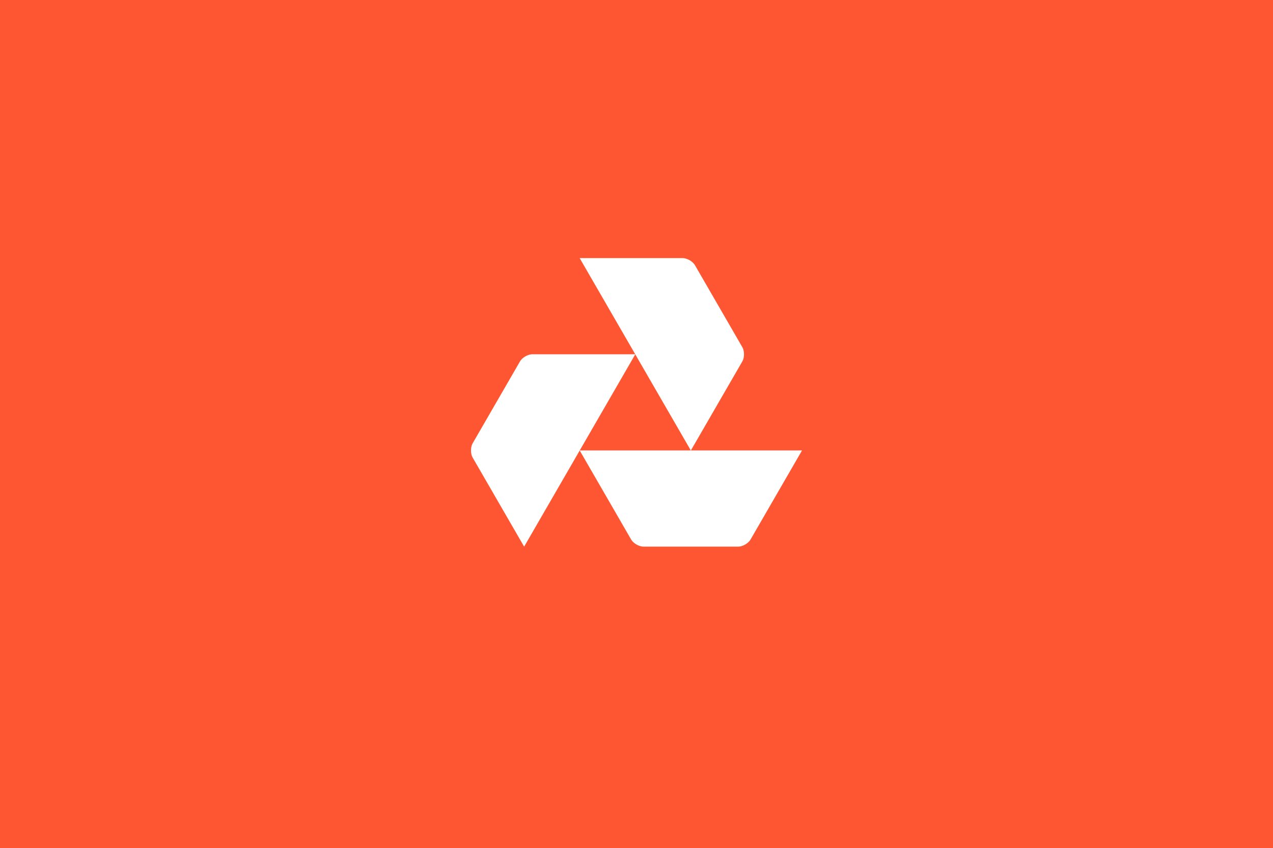 ©laurahaywood-avanti-logo-mark.jpg
