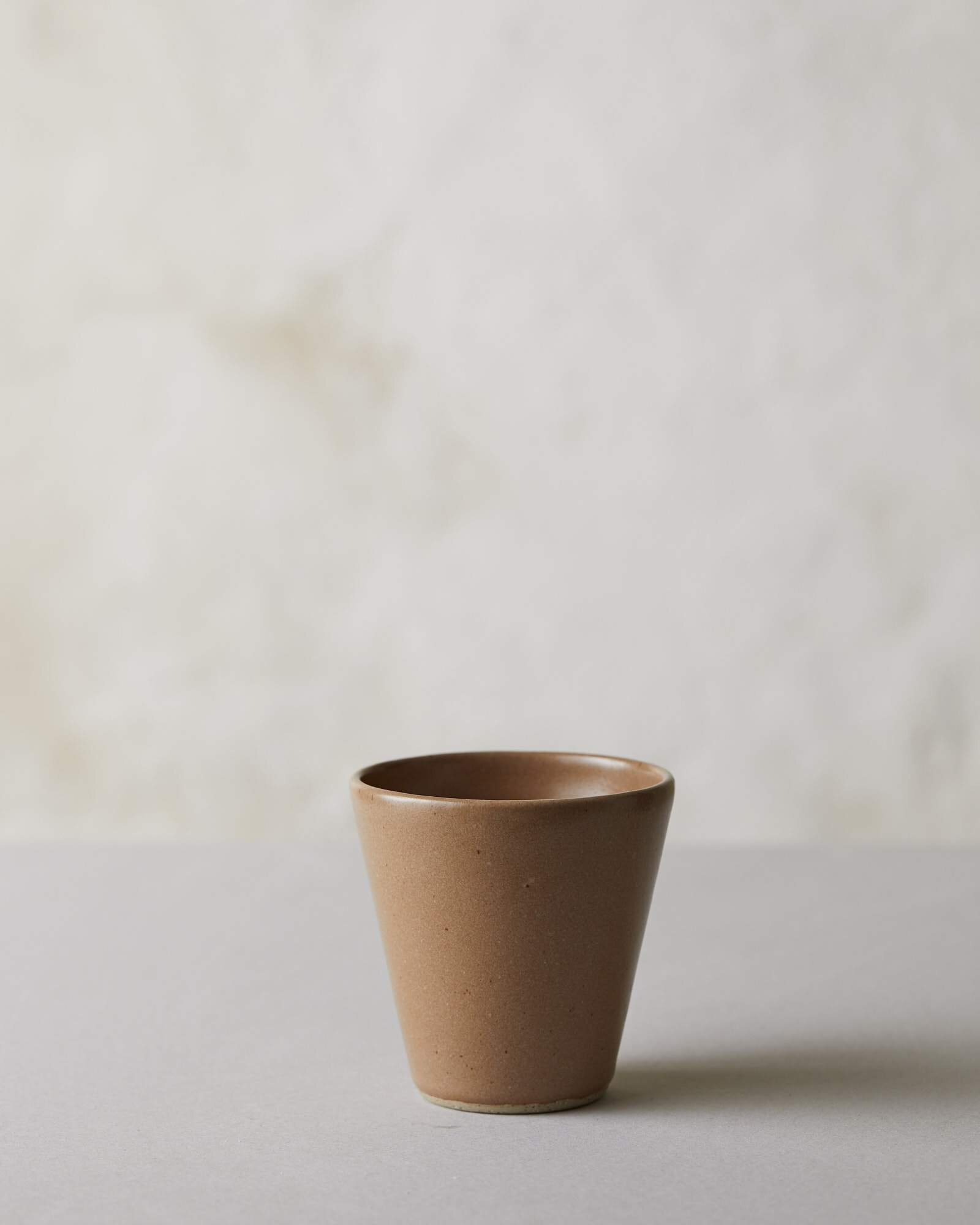 Short Tumbler in Caramel
