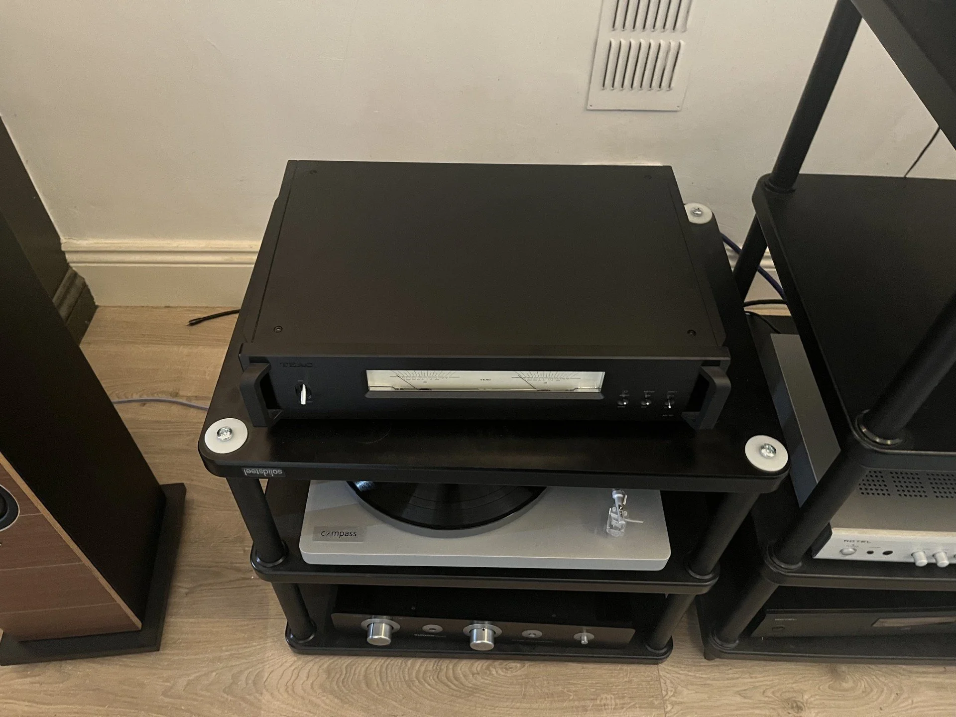Teac-1.jpg