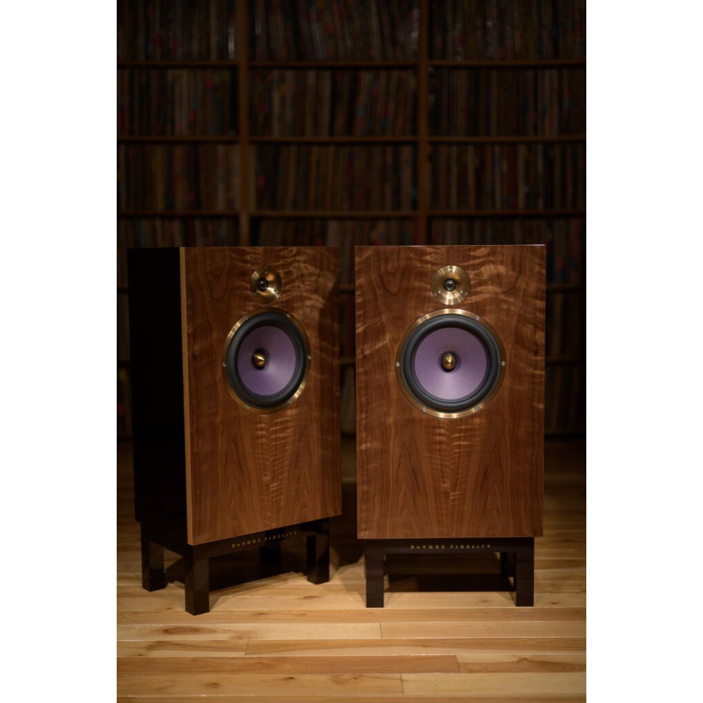 O-Bronze-683x1024.jpg