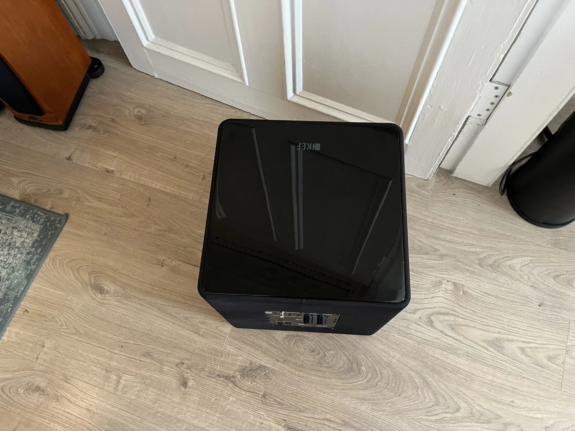 Kef-2.jpg