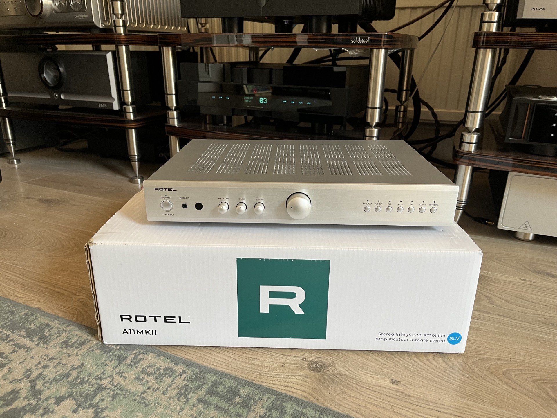 RotelA11-1.jpg