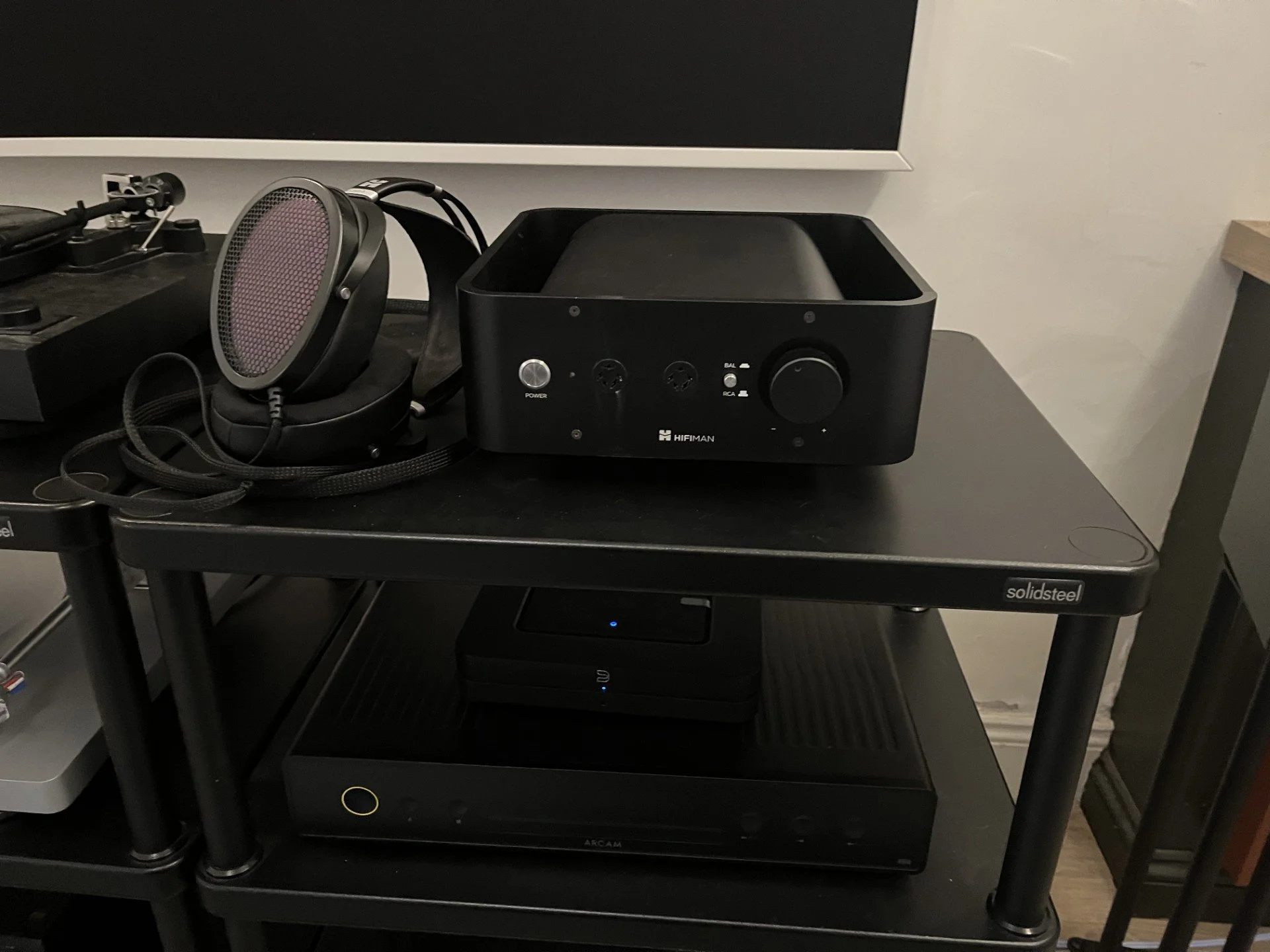 HifiMan-2.jpg