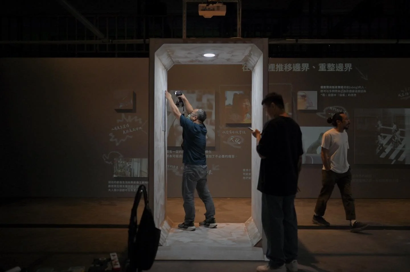 #山陰工事 過程紀錄

感謝叁式團隊的信任，邀請山陽山陰第三次搭檔合作，
彼此間有一定的默契，與明確想優化的細節，狹帶著新的實戰經驗，相互承接之餘，也共同在作品中挹注了許多新的嘗試。

&mdash;&mdash;&mdash;&mdash;&mdash;&mdash;&mdash;&mdash;&mdash;&mdash;&mdash;&mdash;&mdash;&mdash;&mdash;&mdash;&mdash;&mdash;&mdash;&mdash;&mdash;&mdash;&md