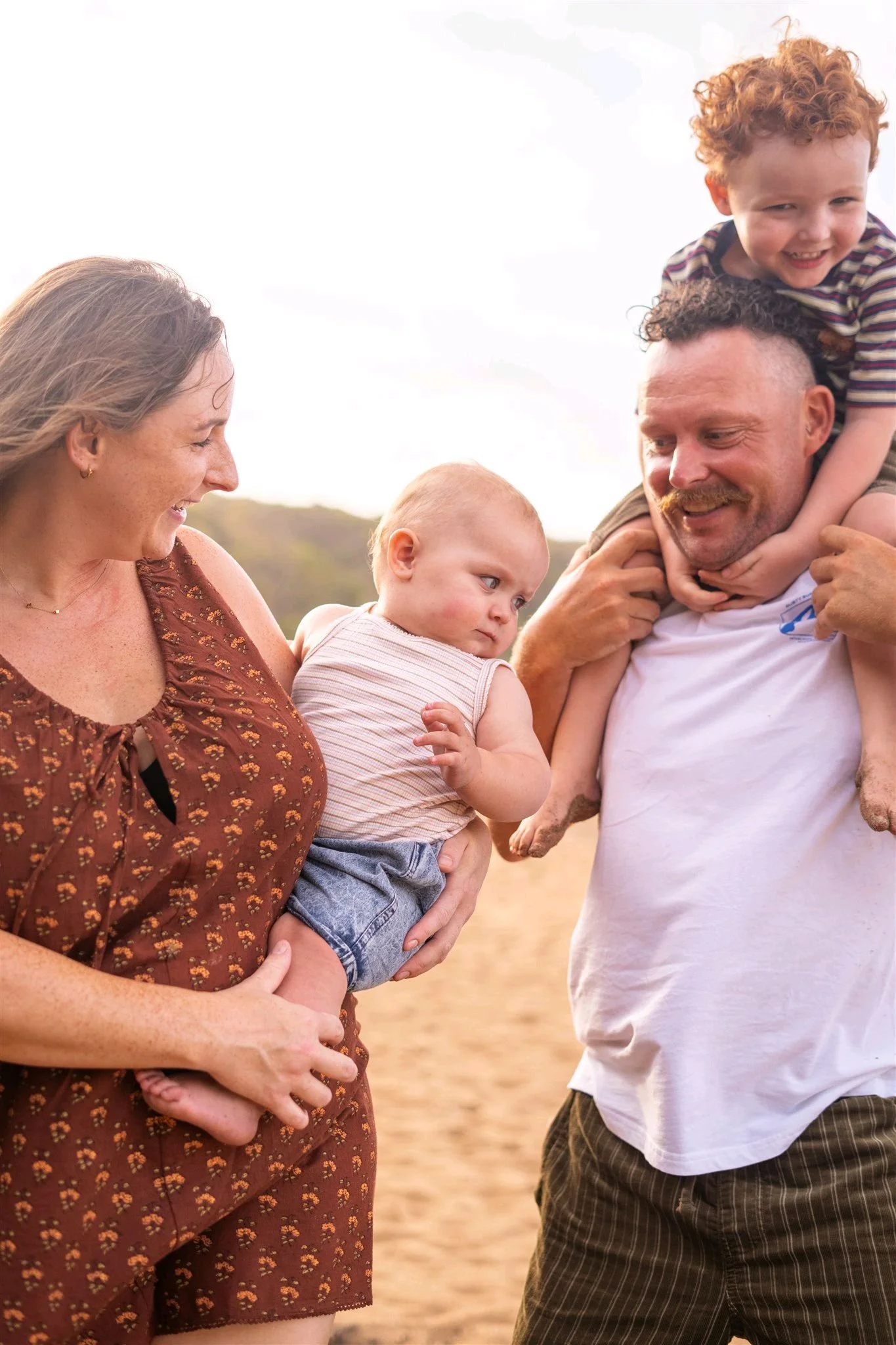 Family moments like these make my heart sing ❤️ the time melts away and an hour feels like minutes.

Capturing the love, laughter, and those beautifully natural connections during a golden sunset on the beach is what I live for. Such a special sessio