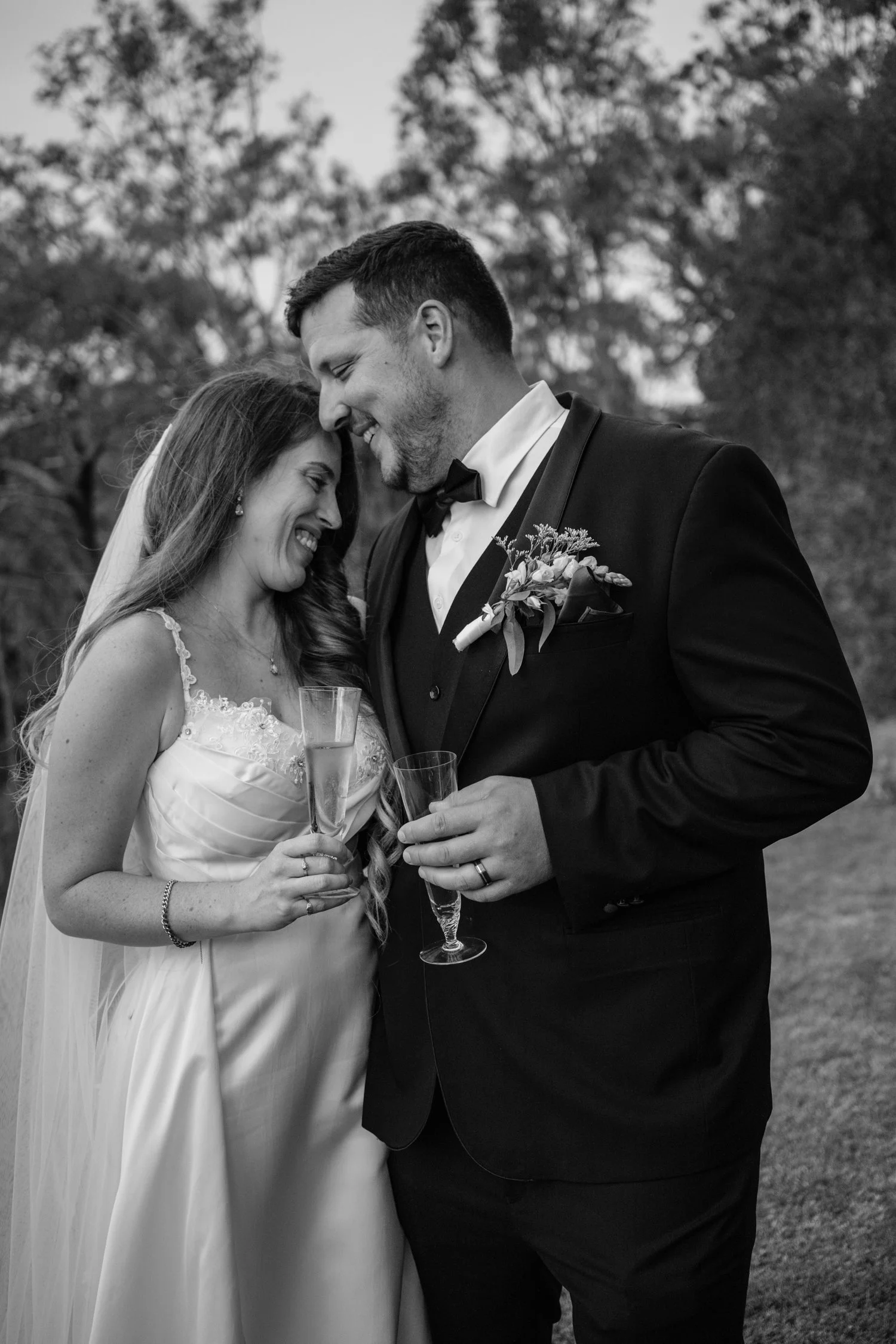 A couple elopes in Agnes Water, Queensland